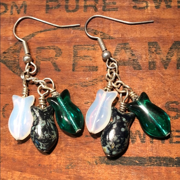 Jewelry - Glass fish earrings